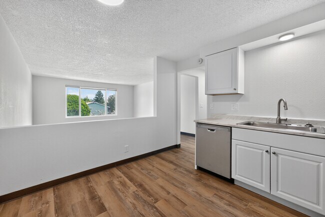 Photo - Rose Lane Apartments
