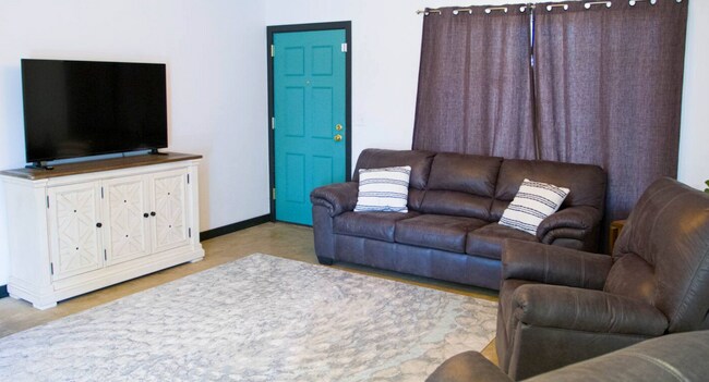 Photo - 710 S 2nd St