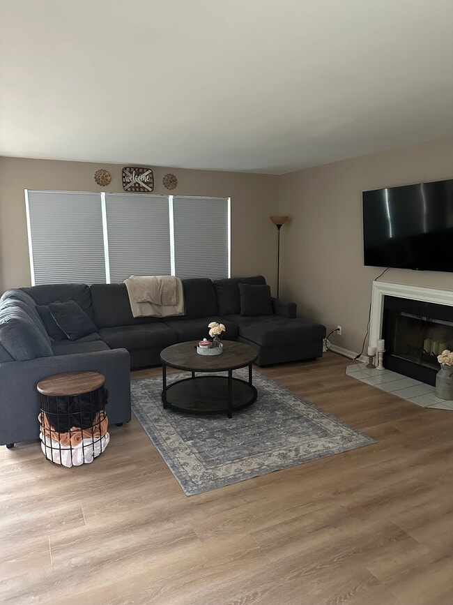 Photo - 102 Chancellor Ct