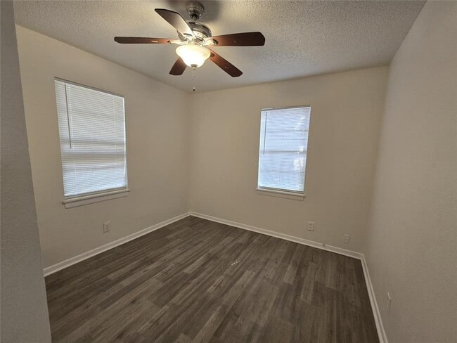 Photo - 6905 Bennett Ave