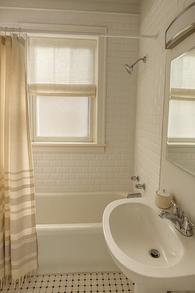 Photo - 618 Sheridan Rd Unidad 1