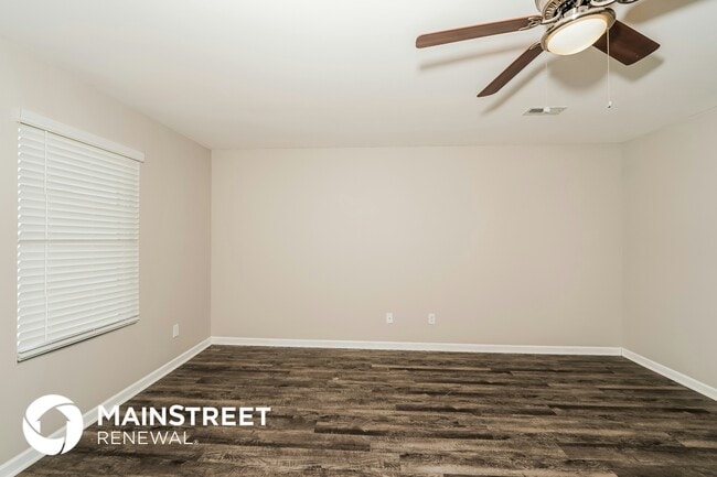 Photo - 636 Kincaid Cove Ln