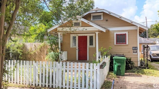 Building Photo - 1109 Walton St Rental