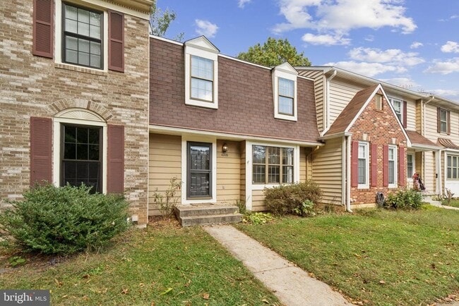 Building Photo - 10228 Roberts Common Ln