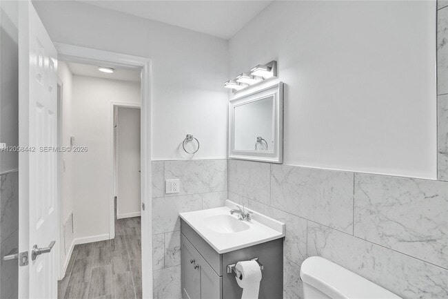 5900 NW 19th St Unit A