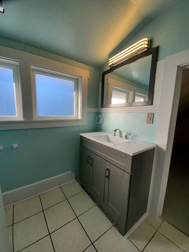 Photo - 5511 11th St Unit #4