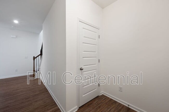 Photo - 3834 Clarington Dr