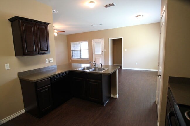 Photo - Gorgeous 4 Bedroom Home in The Ranch Subdivision- Flint! Coming Soon!