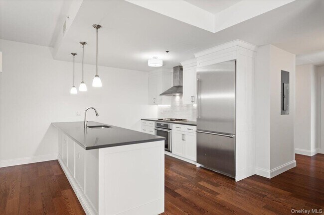 Photo - 10 Byron Pl Unidad 705