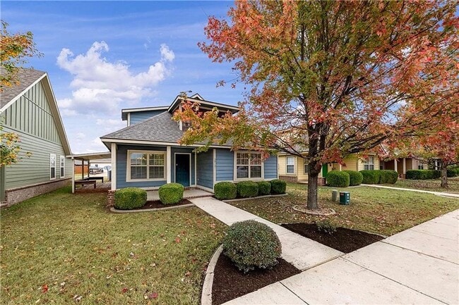 Photo - 3912 SW Ridgepointe Ave House