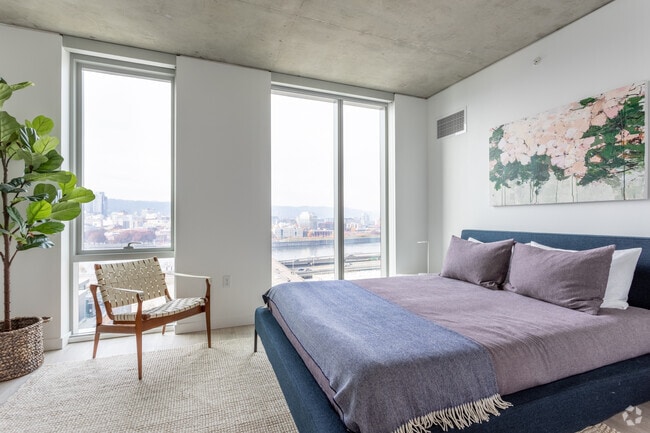 2BR, 2BA - 1,148 SF - 5 MLK