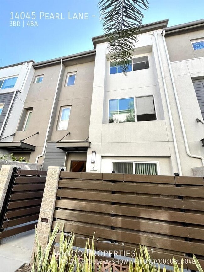 Photo - 14045 Pearl Ln Unidad 2