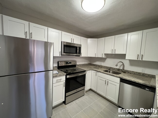 Photo - 280 Grove St Condo Unit 5