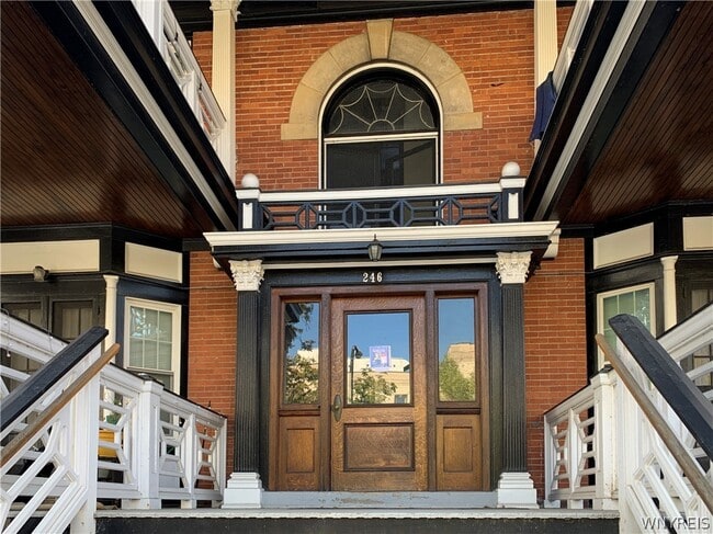 Photo - 246 Bryant St