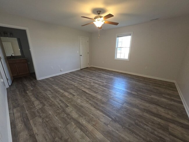 2171 Smith Mountain Lake Pkwy Unidad B