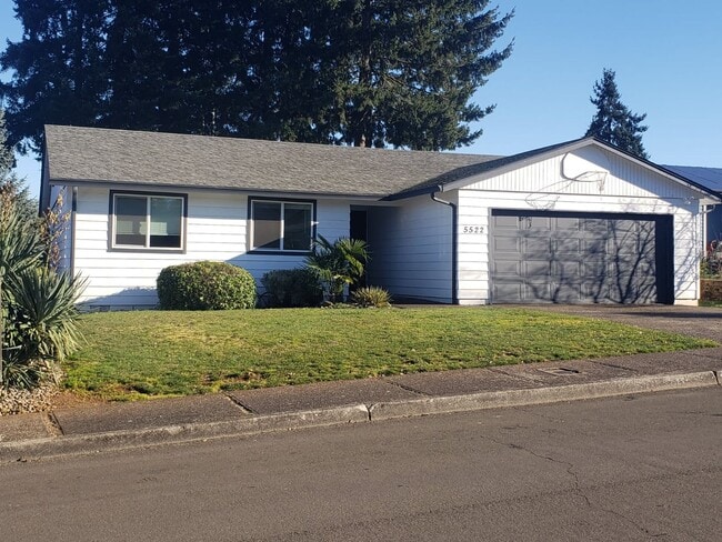 Photo - Wonderful South Salem Home in great neighborhood.