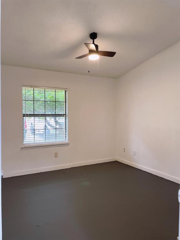 Photo - 21107 Highland Lake Dr