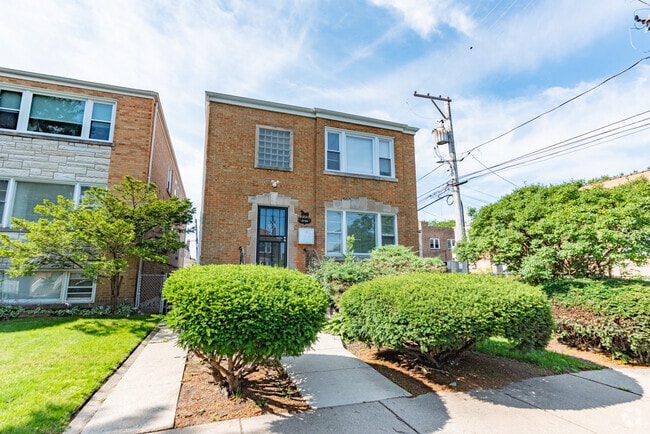 Building Photo - 2745 W Gregory St Rental