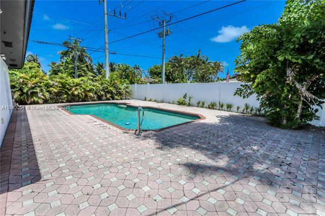 Photo - 1110 S 14th Ave