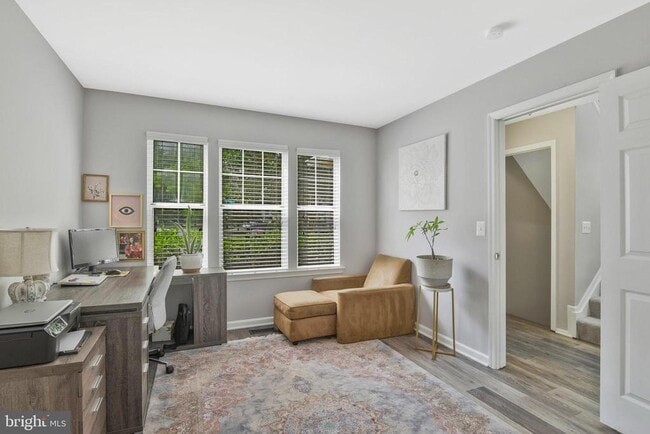 Photo - 1 Bentmoor Ct