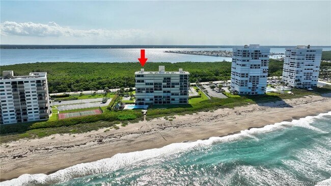 Building Photo - 10000 S Ocean Dr Unit 206 Rental