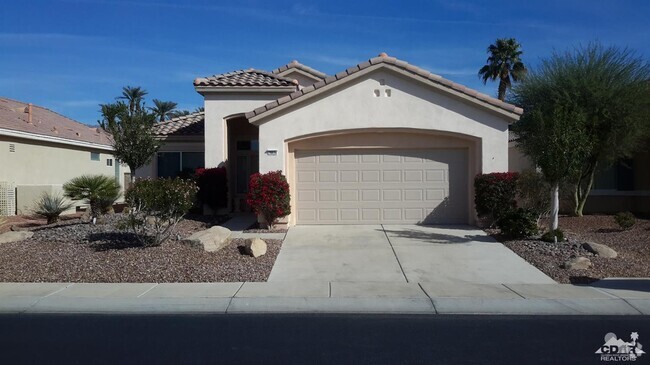 Building Photo - 78836 Stansbury Ct Rental