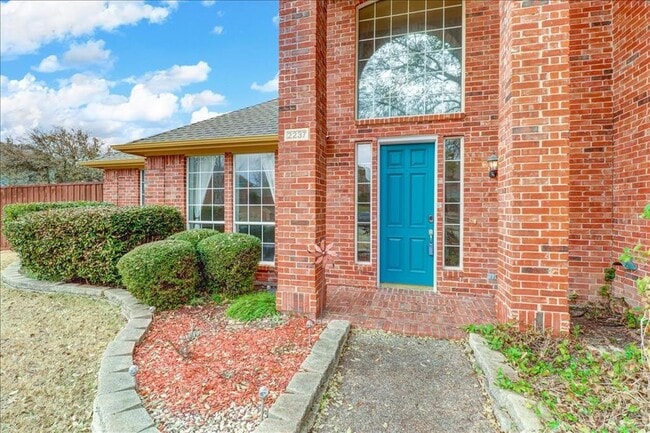 Photo - 2237 Grinelle Dr