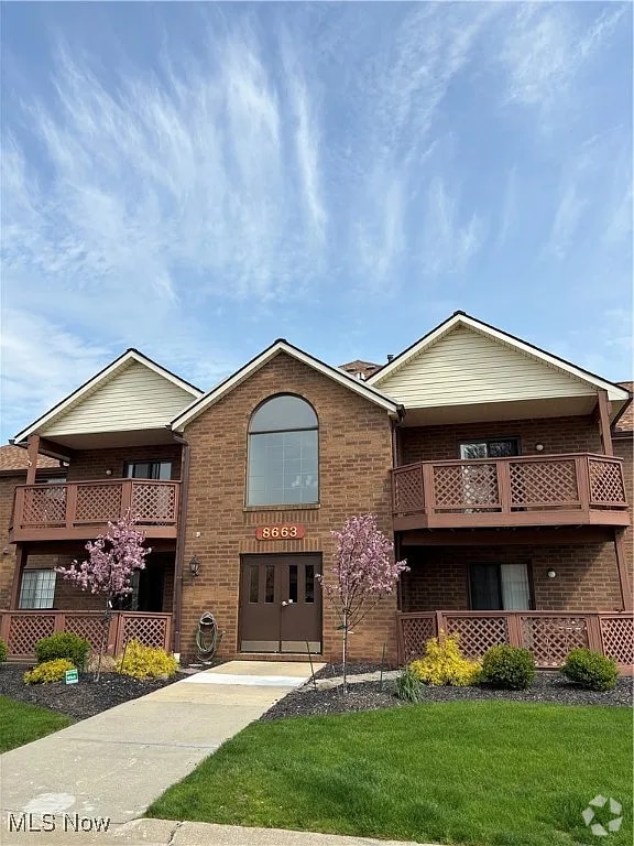 Building Photo - 8663 Scenicview Dr Unit 204 Rental