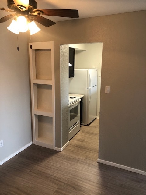 Downstairs Unit - Dining Area - Aspen Place