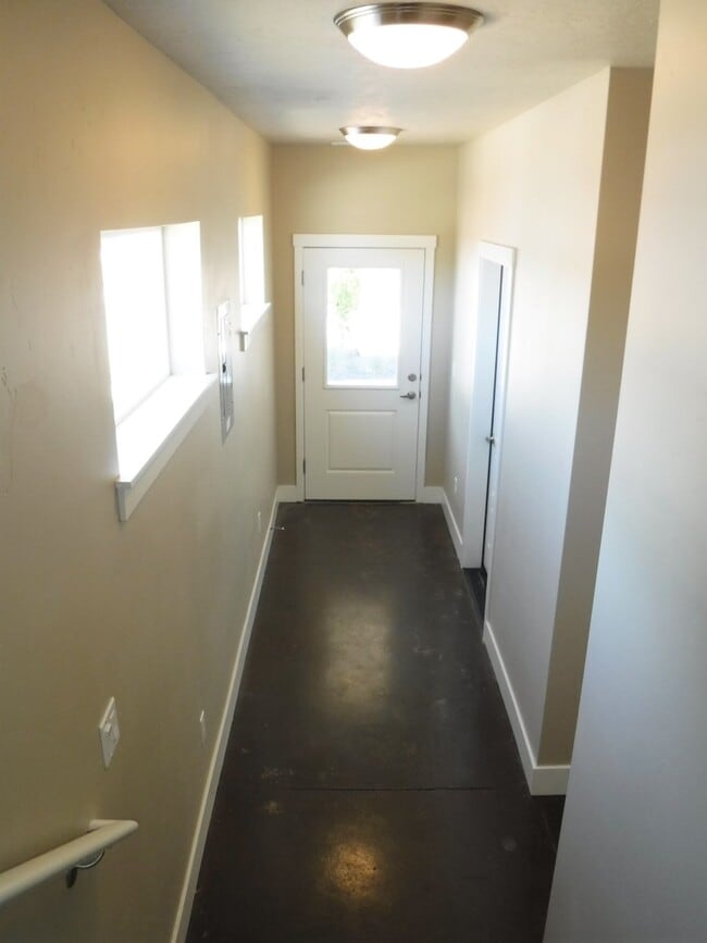 Photo - Chic artist-style lofts home with 3 bed 2.5 bath near Boise Greenbelt.