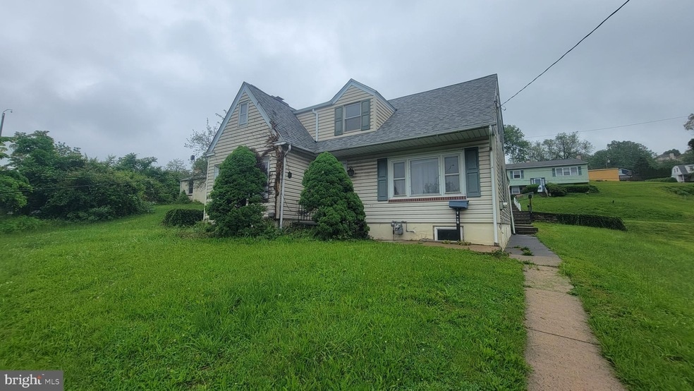 Photo - 1210 Matsonford Rd