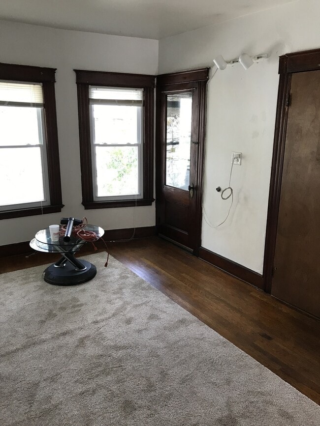 Photo - 10 Livingston St Unit 2F
