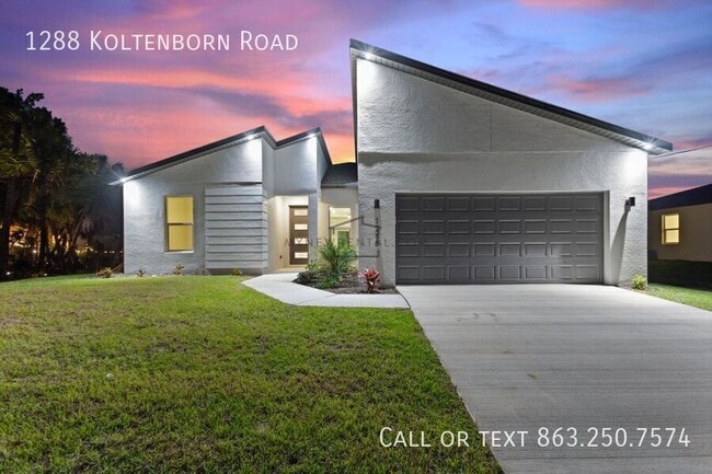 Photo - 1288 Koltenborn Rd