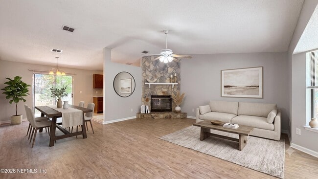 Photo - 4711 Cinnamon Fern Dr