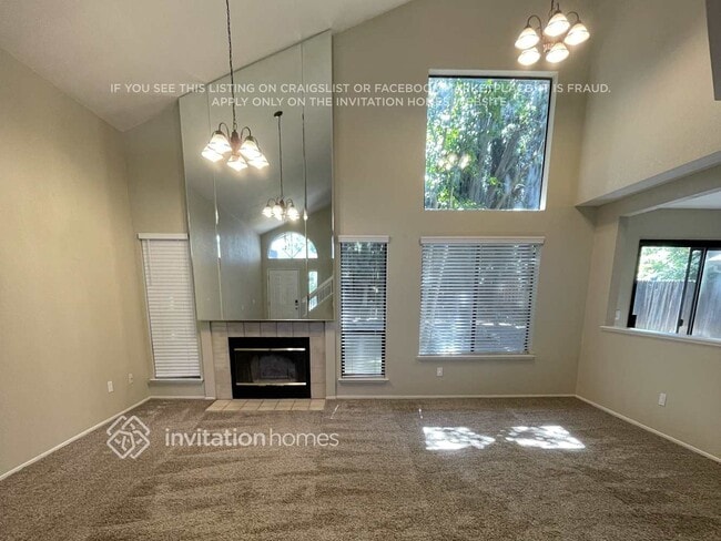 Photo - 3704 Pinehill Way