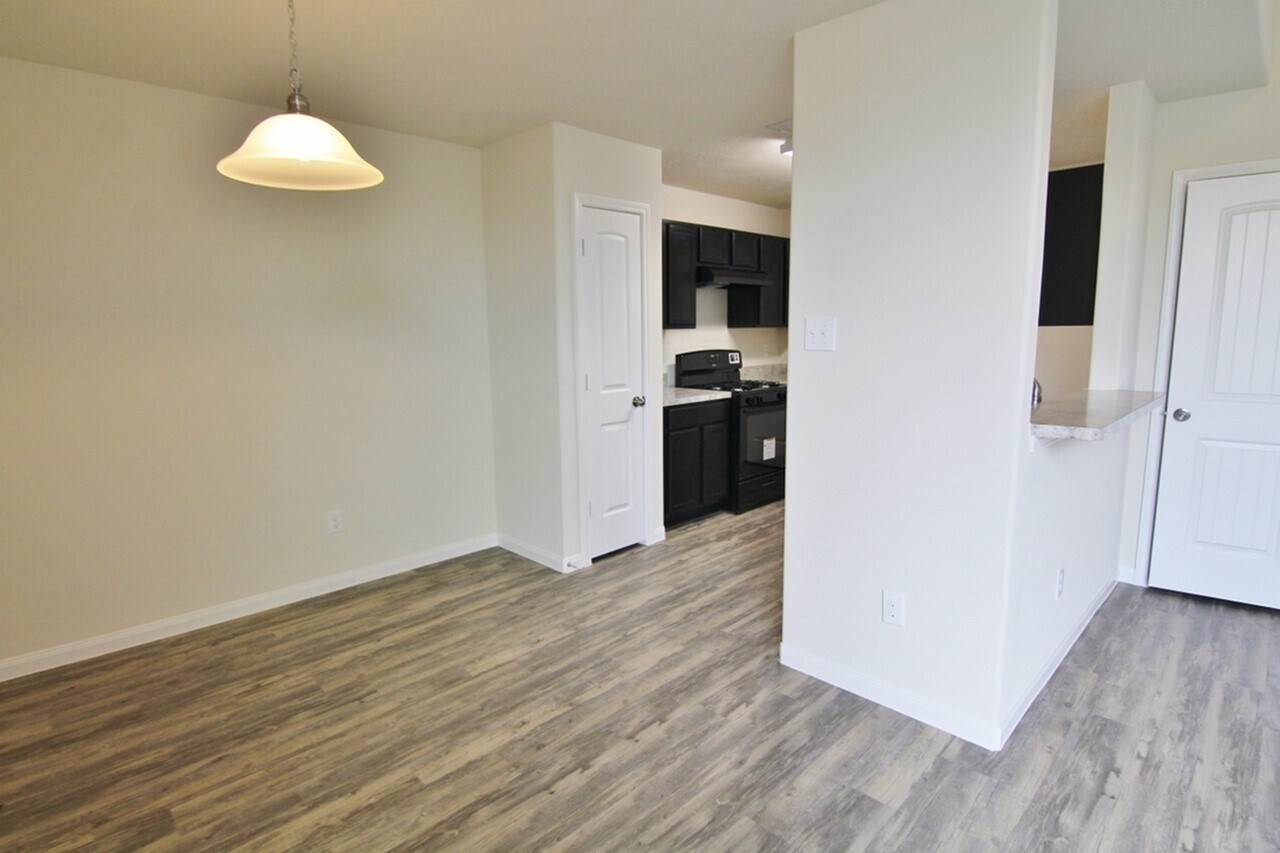 Photo - 13005 Lexa Manor