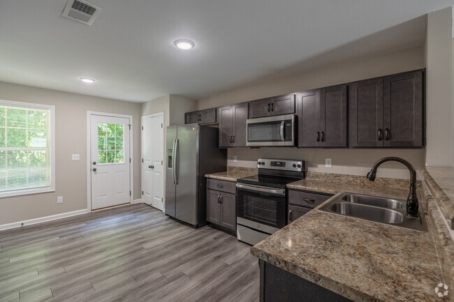 Interior Photo - West Fairfield Place Rental