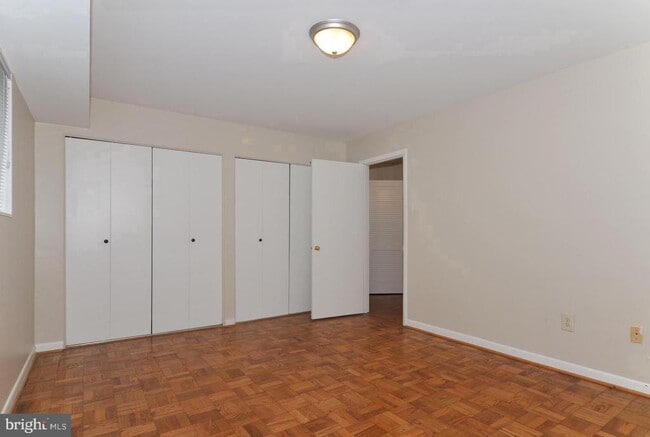 Photo - 10618 Kenilworth Ave Unit K4