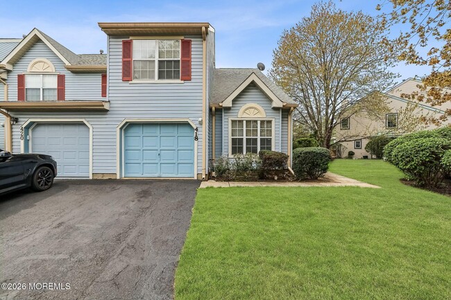 Photo - 418 Dorchester Way