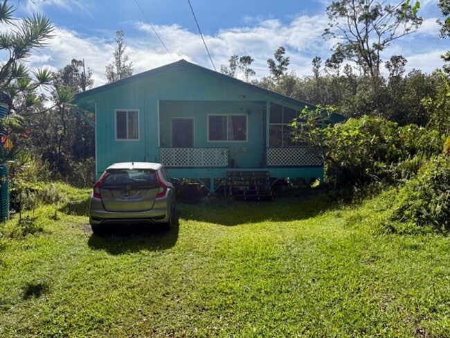 Building Photo - 2BR/1BA Furnished Home – Available June 1 – Screened Lanai, Fiber Internet, W/D