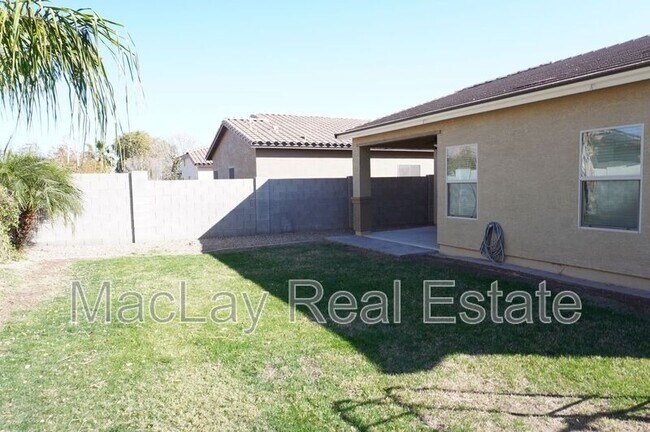 Photo - 826 W Harvest Rd