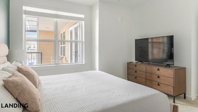 Photo - 217 S Garland Ave Unidad 2206