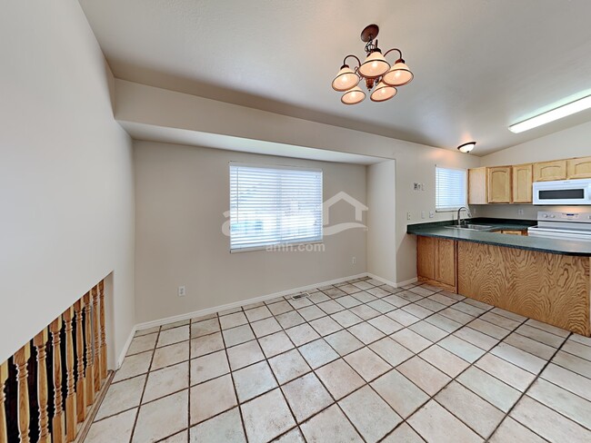 Photo - 4245 S 2900 W