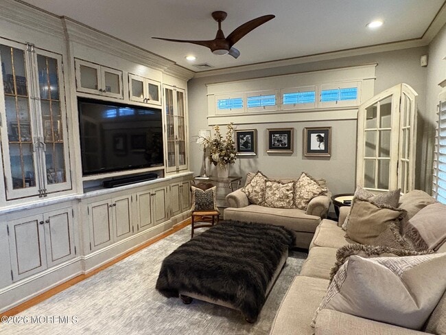 Photo - 162 Bridge Ave