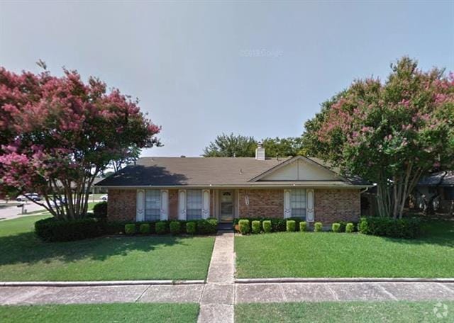Building Photo - 3714 Edgemont Dr Rental