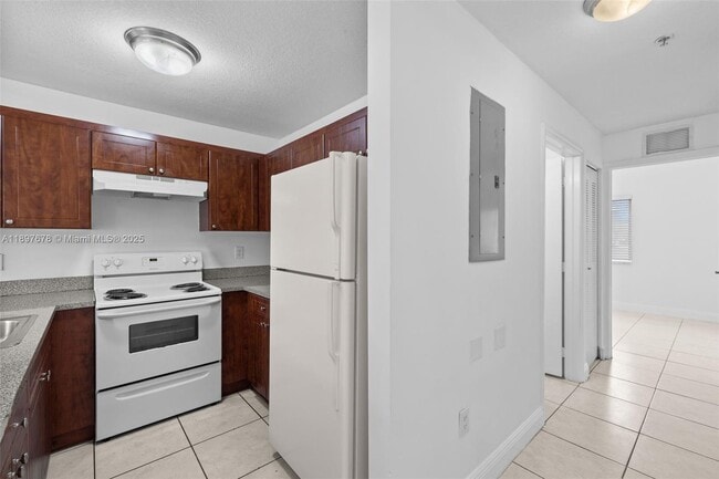 Photo - 2453 W 78th St Unit 104