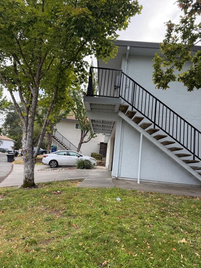 Photo - 4772 Greenholme Dr