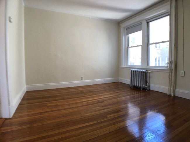Building Photo - 1171 Boylston St Unit 17