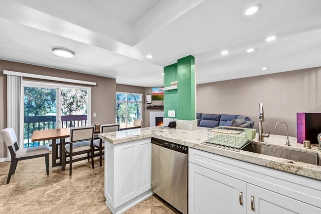 Photo - 3 Bedroom Townhome in the Vista de Vista Community