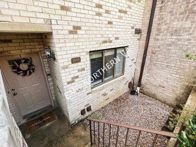 Photo - 3816B Steppes Ct